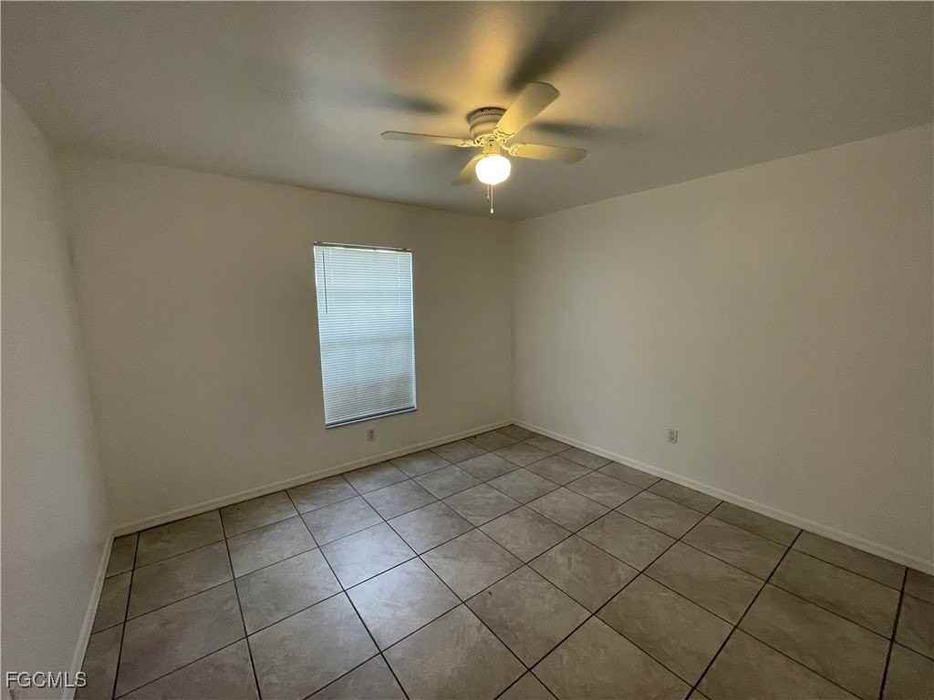 1908 Ne 7th Ave - Photo 5 of 15