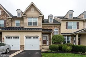 featured image of 3233 Meadowview Cir #155