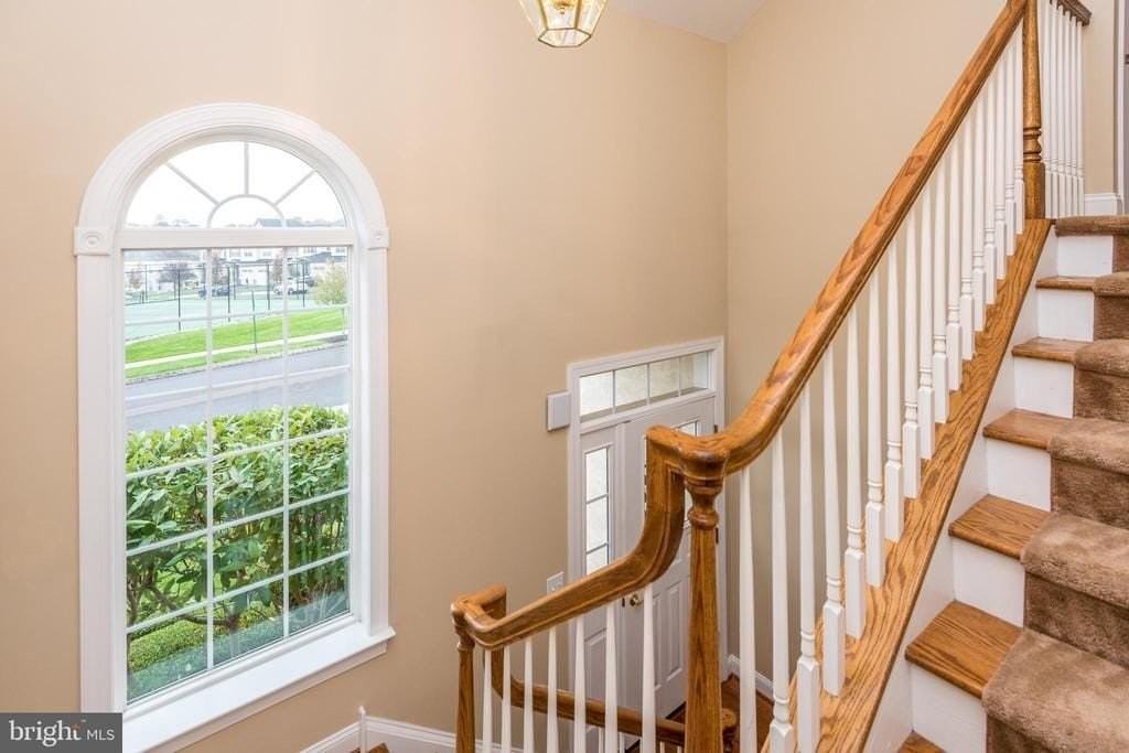 3233 Meadowview Cir #155 - Photo 2 of 36