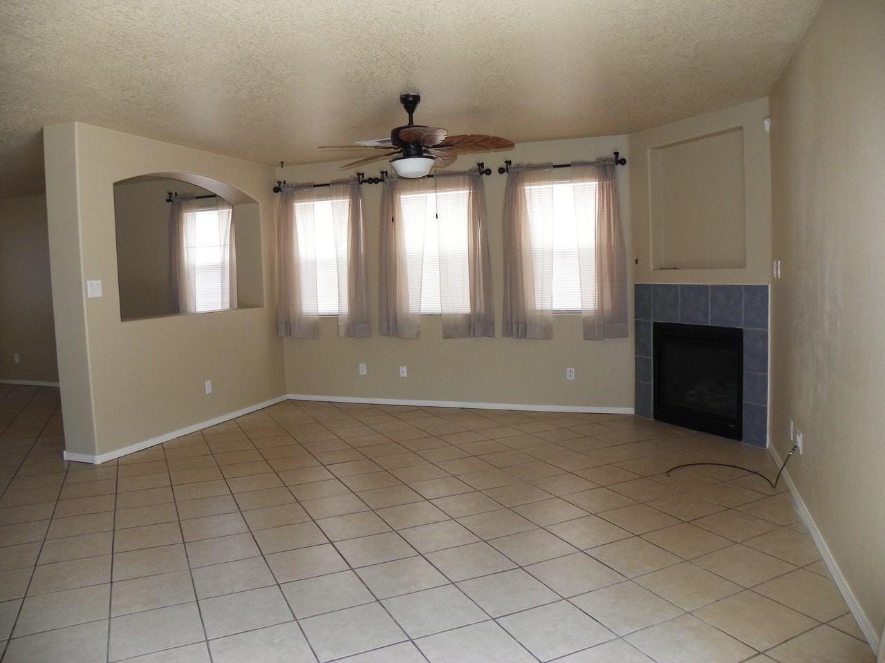 1828 Chicoma Road Northeast - Photo 3 of 20