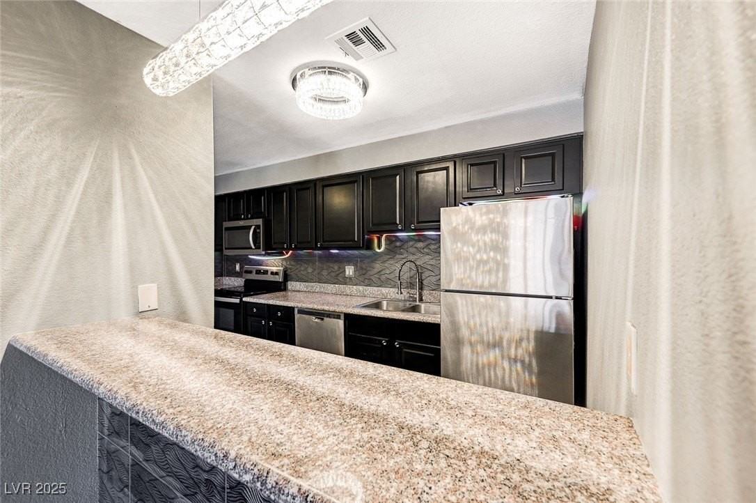 5101 River Glen Dr #136 - Photo 7 of 29