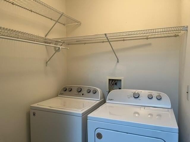 2652 S Knightsbridge Cir - Photo 4 of 19