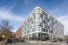 372 9th St #2F - Photo 1 of 1