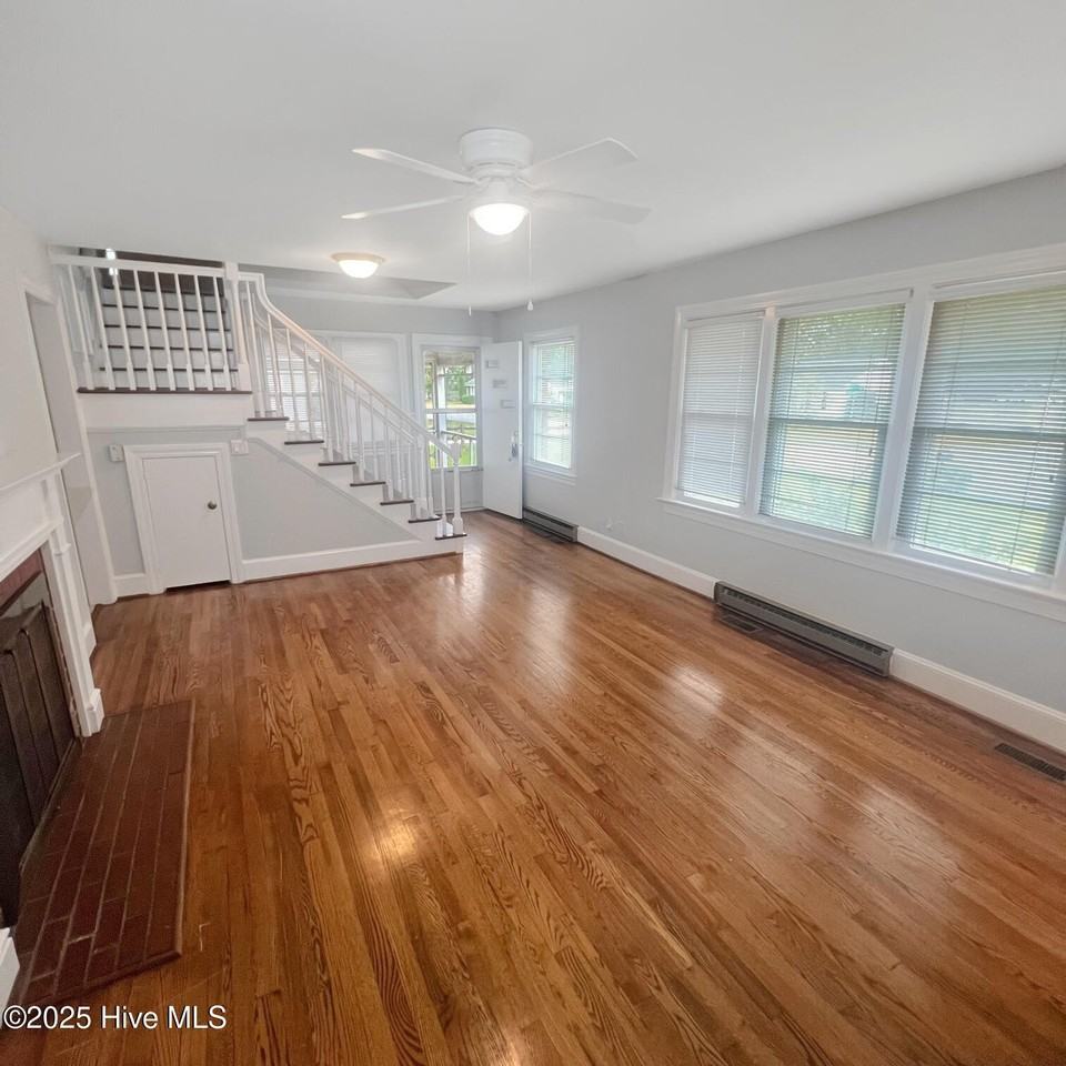 2803 Jackson Drive - Photo 3 of 15