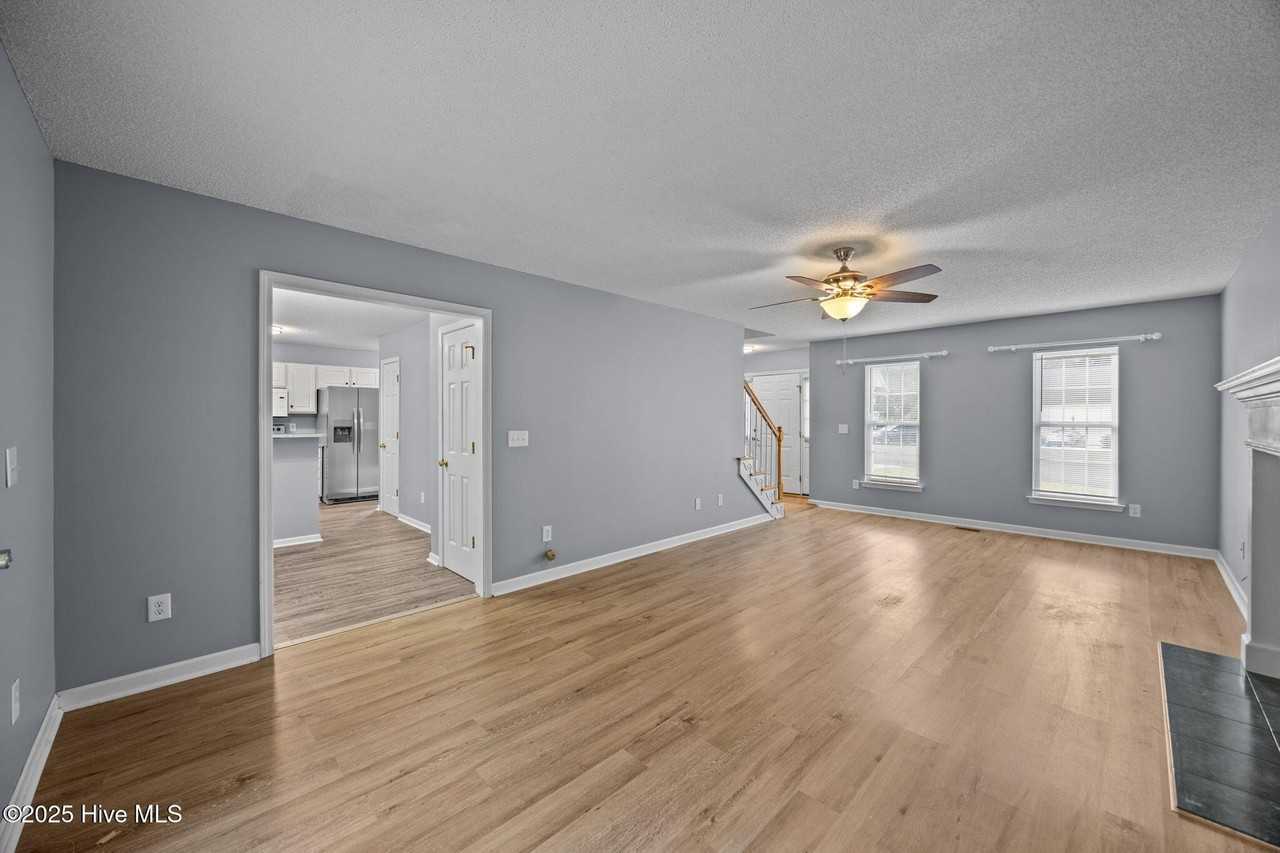 103 Arbor Drive - Photo 5 of 23