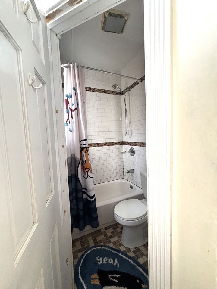 4th Ave #1 - Photo 7 of 8