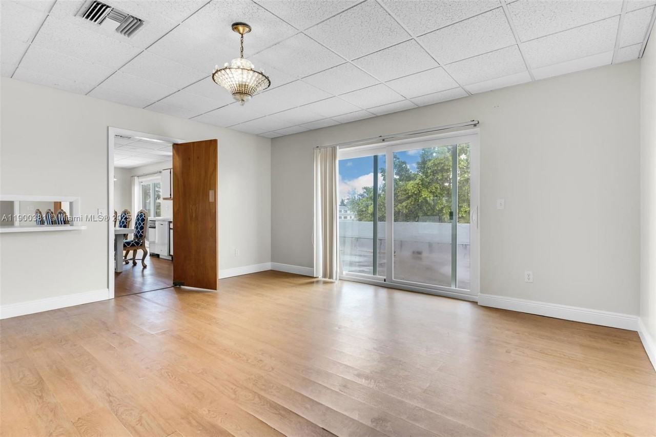 14820 Naranja Lakes Blvd #PHD - Photo 5 of 8