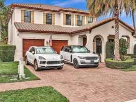 featured image of 3752 Nw 85th Ter