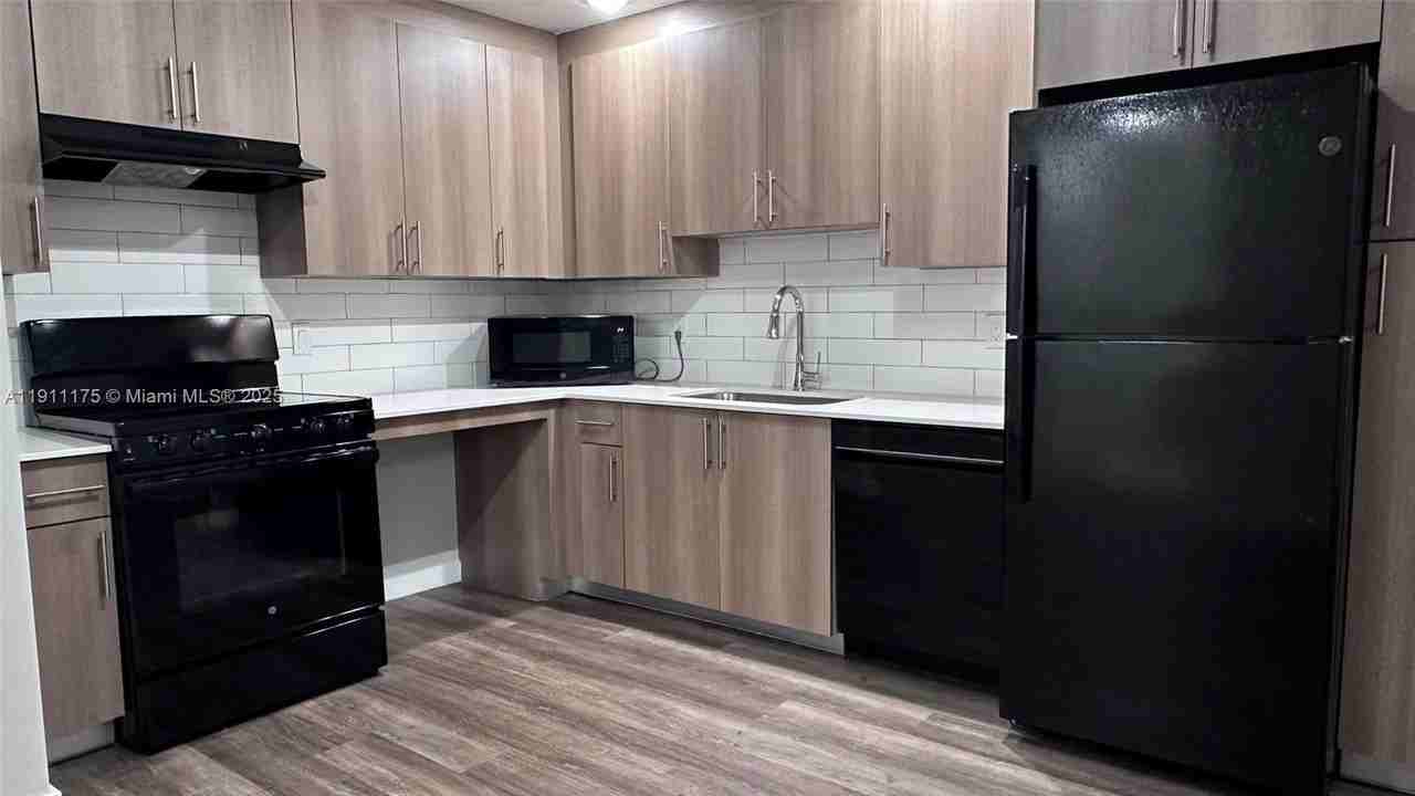 25050 Sw 136th Ave #116 - Photo 7 of 20