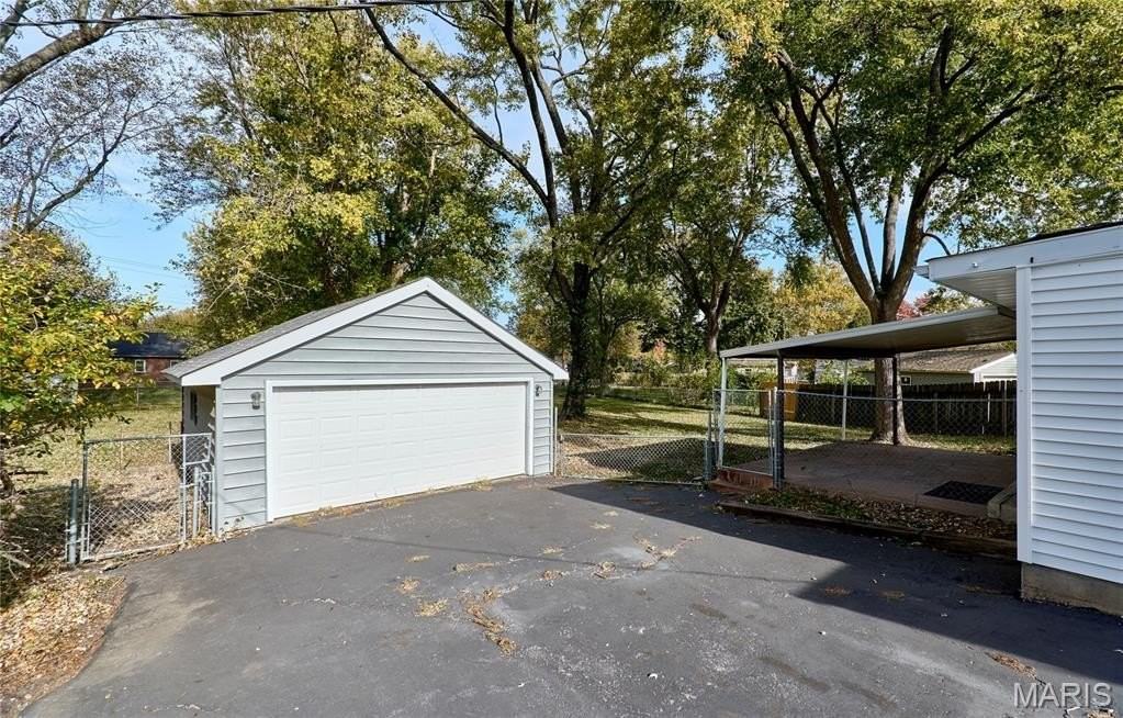 29 Mary Ann Ct - Photo 4 of 22