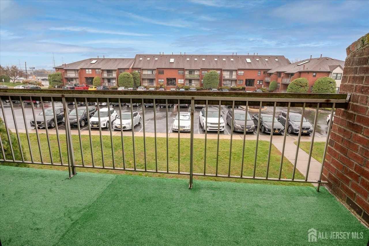 132-H Beverly Hill Ter #H - Photo 5 of 27