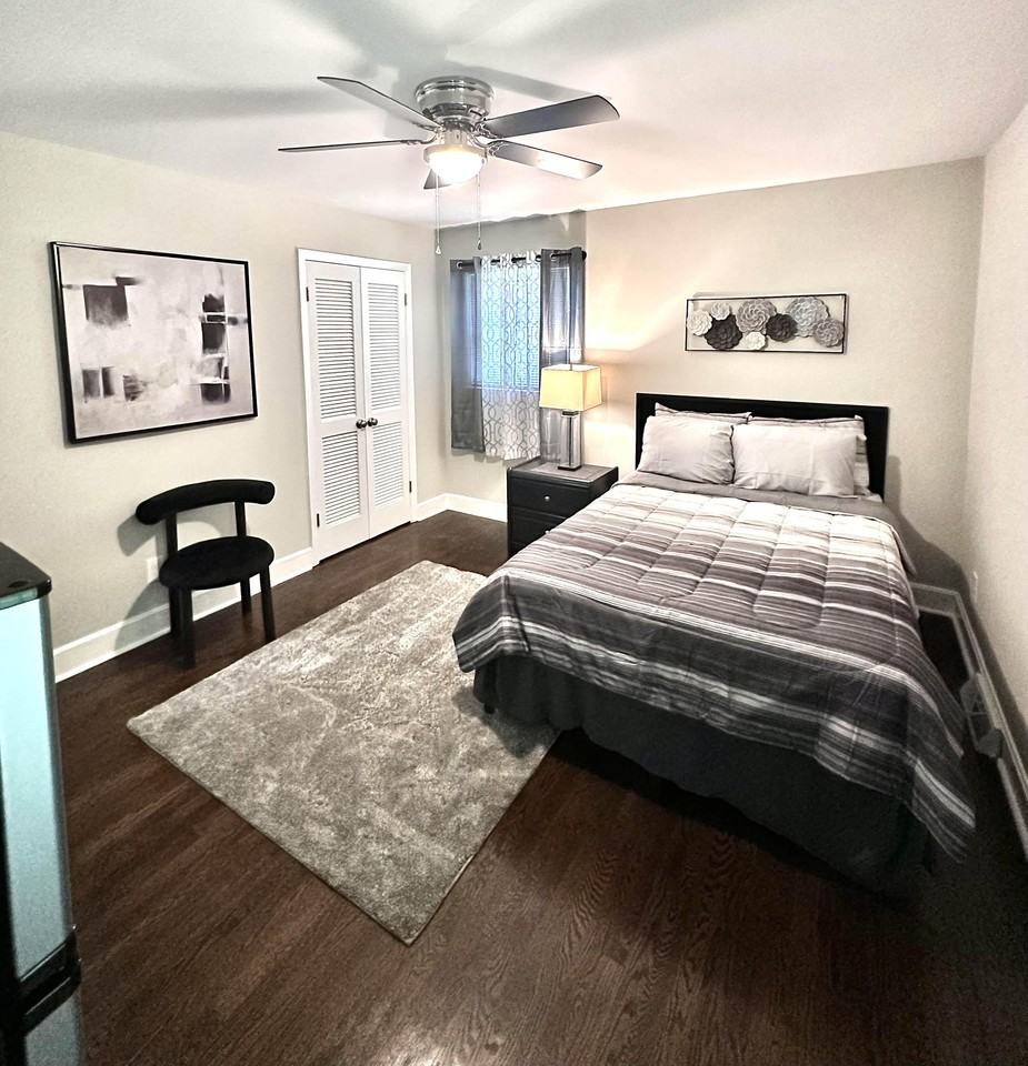 Ridgevalley Dr - Photo 3 of 4