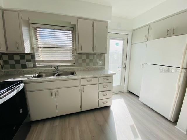 4902 31st Ave S - Photo 7 of 22