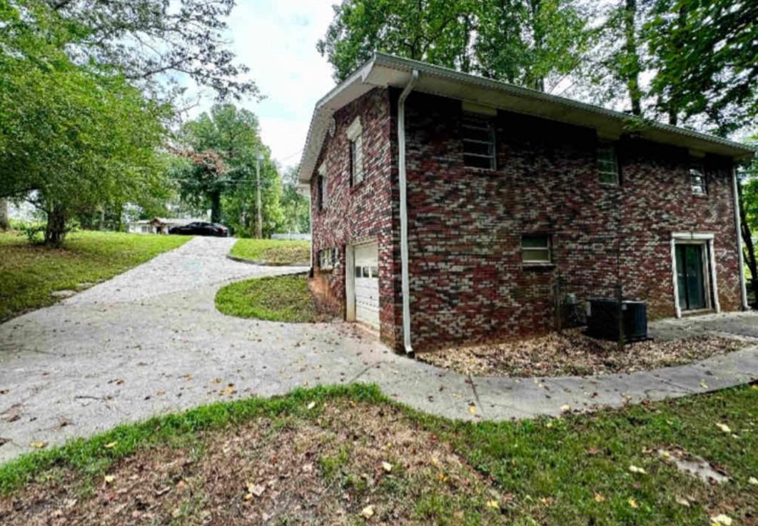 1962 Maple Drive, Kennesaw, GA 30144 - Furnished Rooms in Kennesaw, GA - Photo 7 of 9