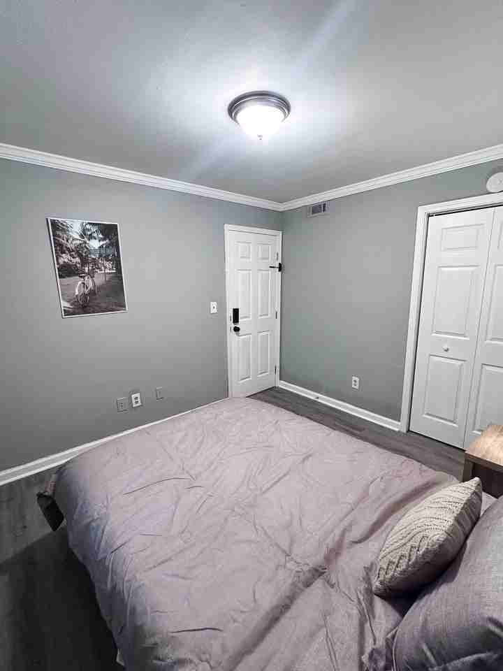 Holly St Nw - Photo 5 of 6