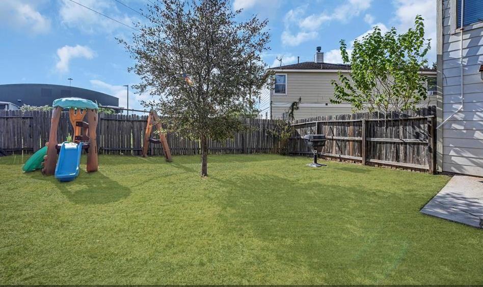 Remington Ridge Dr - Photo 5 of 7