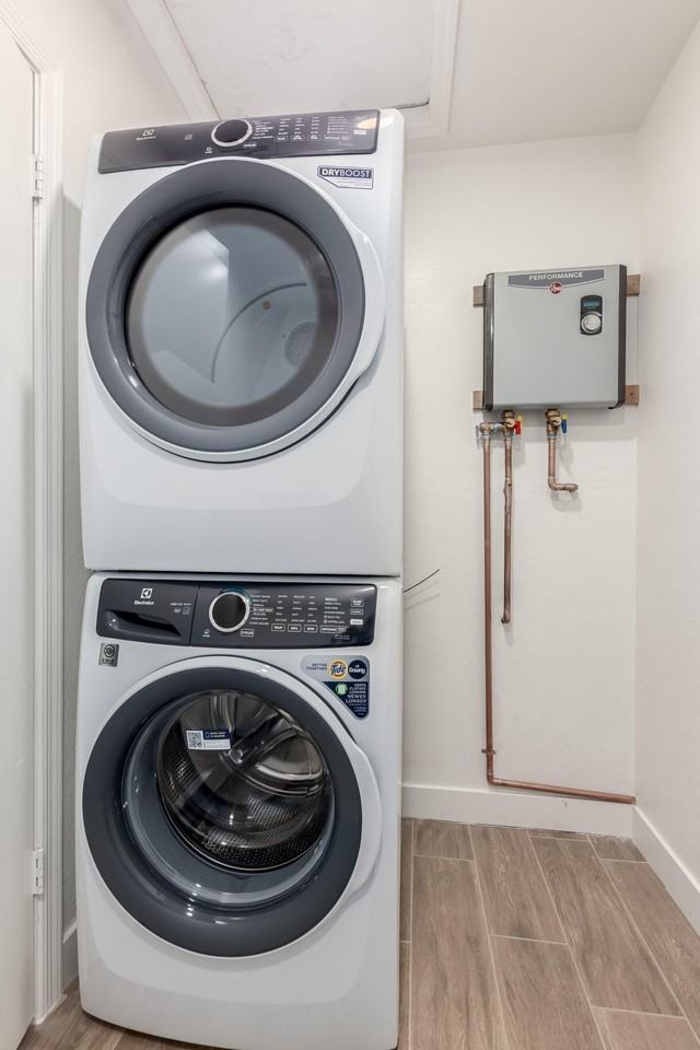 S 47th St - Photo 5 of 7