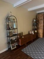 featured image of Mcmahon Court