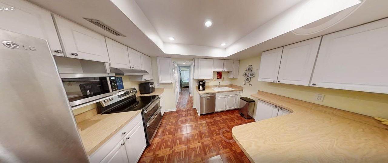 Mcmahon Court - Photo 2 of 5