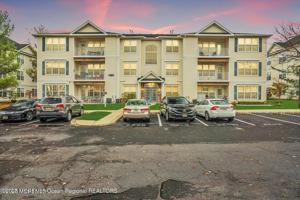 featured image of 410 Saint Andrews Pl