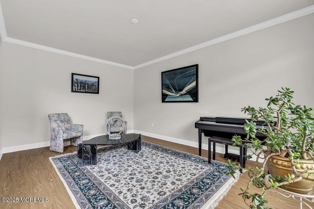 8 Connor Dr - Photo 7 of 50