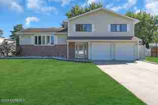 691 Sussex Ct - Photo 1 of 1