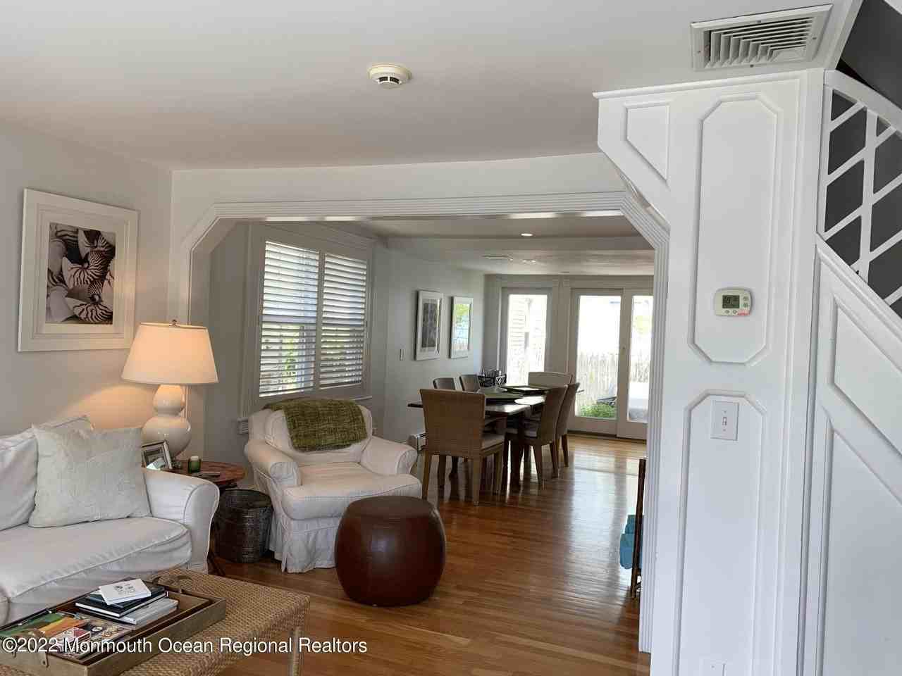 13 Heck Ave - Photo 5 of 25