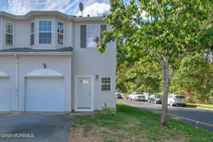 featured image of 1 Esplanade Way