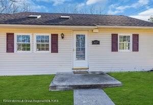 1429 Lakewood Rd - Photo 4 of 26