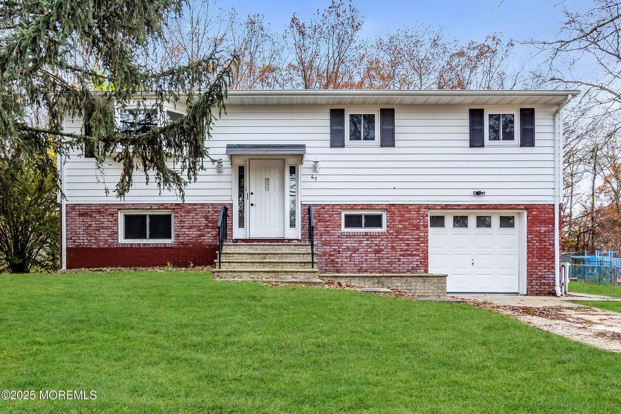 47 Beam Avenue - Photo 2 of 22