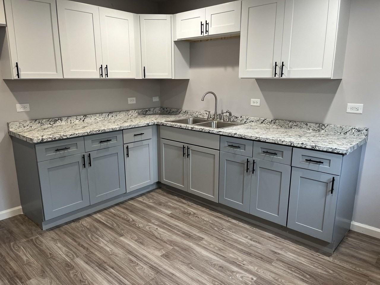 1918 Ashland Avenue - Photo 2 of 12