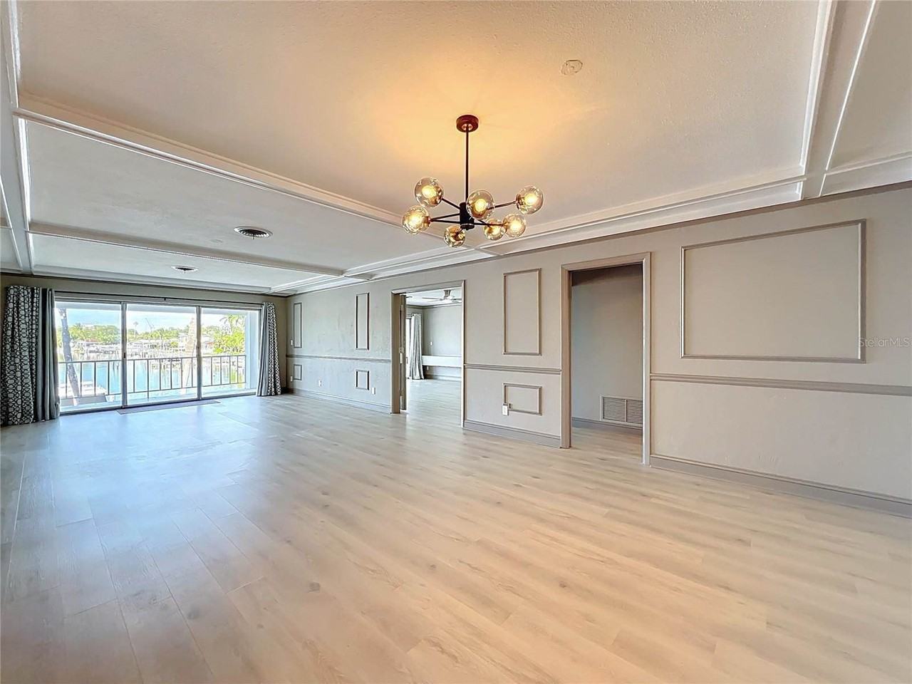 3717 46th Avenue South #11 - Photo 3 of 43