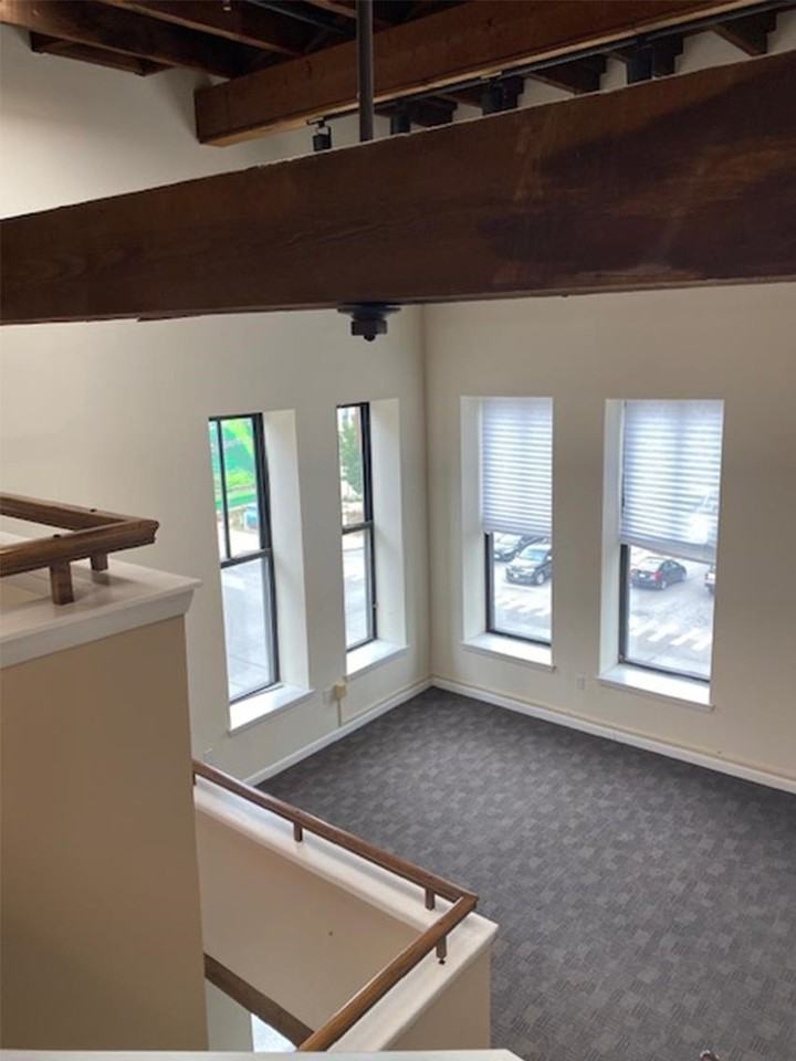 1181 Elm St - Photo 5 of 5