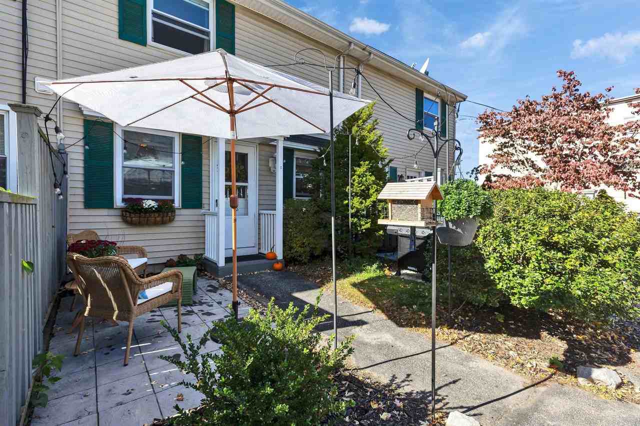 147 Beech St - Photo 5 of 33