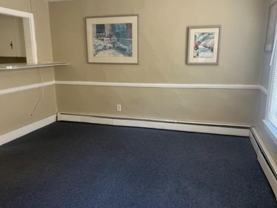 40 W Broadway #8 - Photo 1 of 1