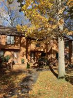 featured image of 64 Dunvegan Woods