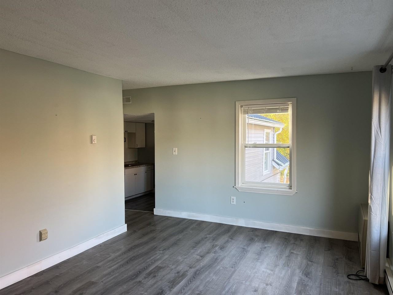 53 Agassiz St #4 - Photo 3 of 11