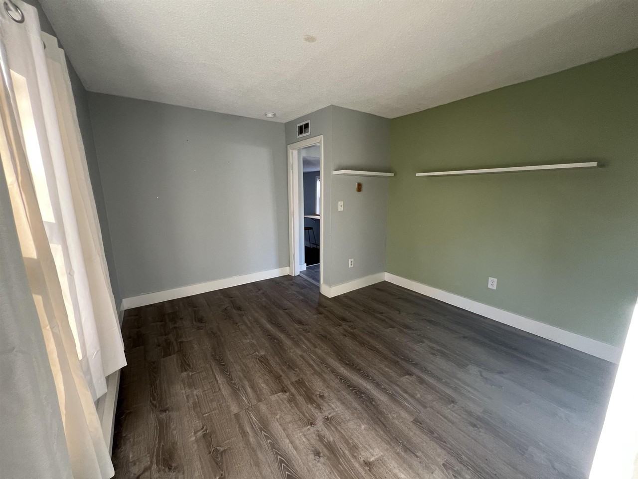 53 Agassiz St #4 - Photo 7 of 11