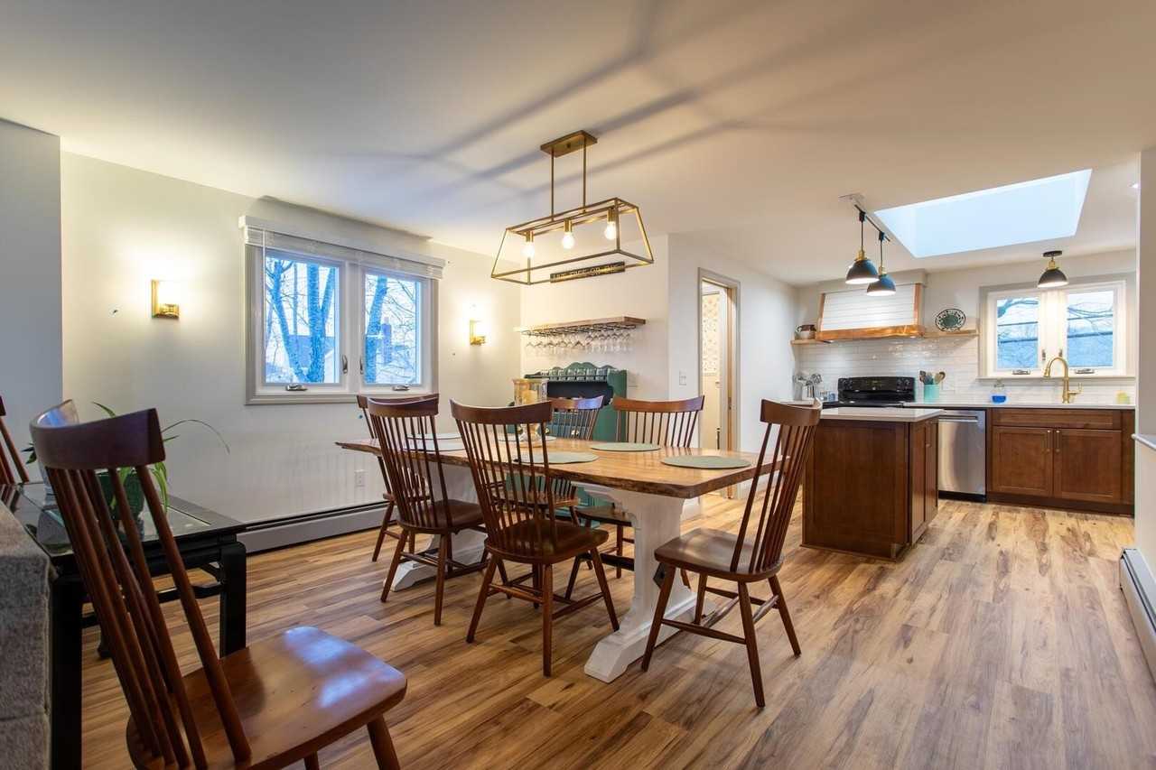 483 Winnacunnet Rd - Photo 6 of 19