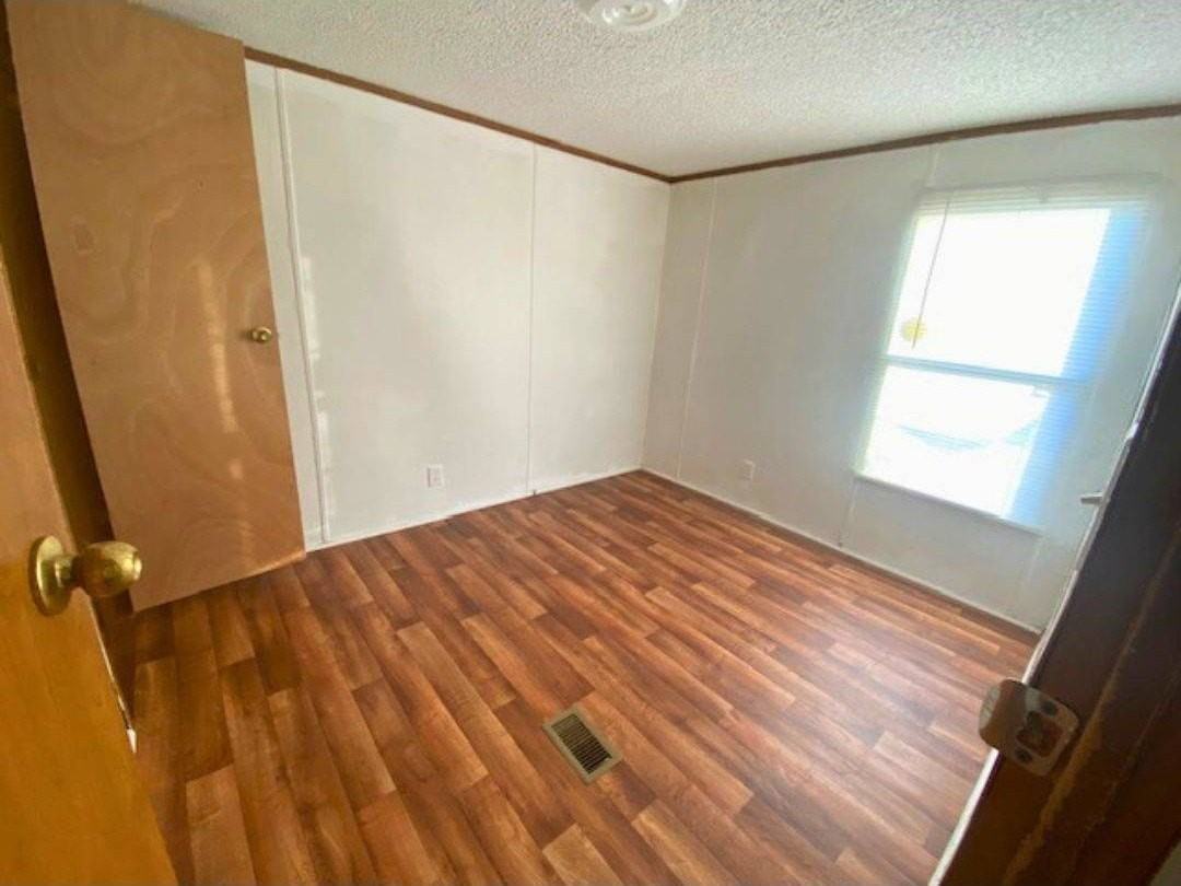 306 Mark Rd #306RTO - Photo 3 of 4