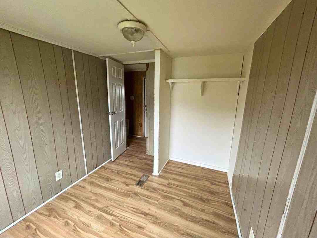 308 Walker Ct #308RTO - Photo 6 of 8