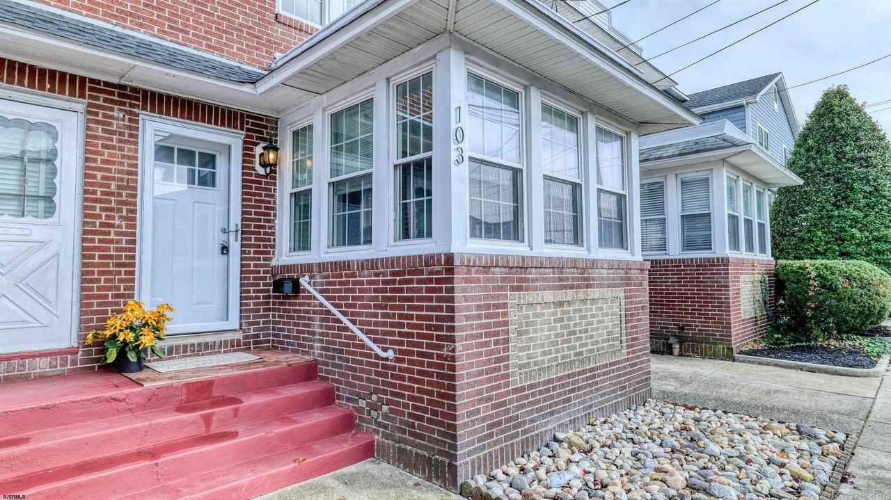 103 N Harvard Ave - Photo 2 of 25