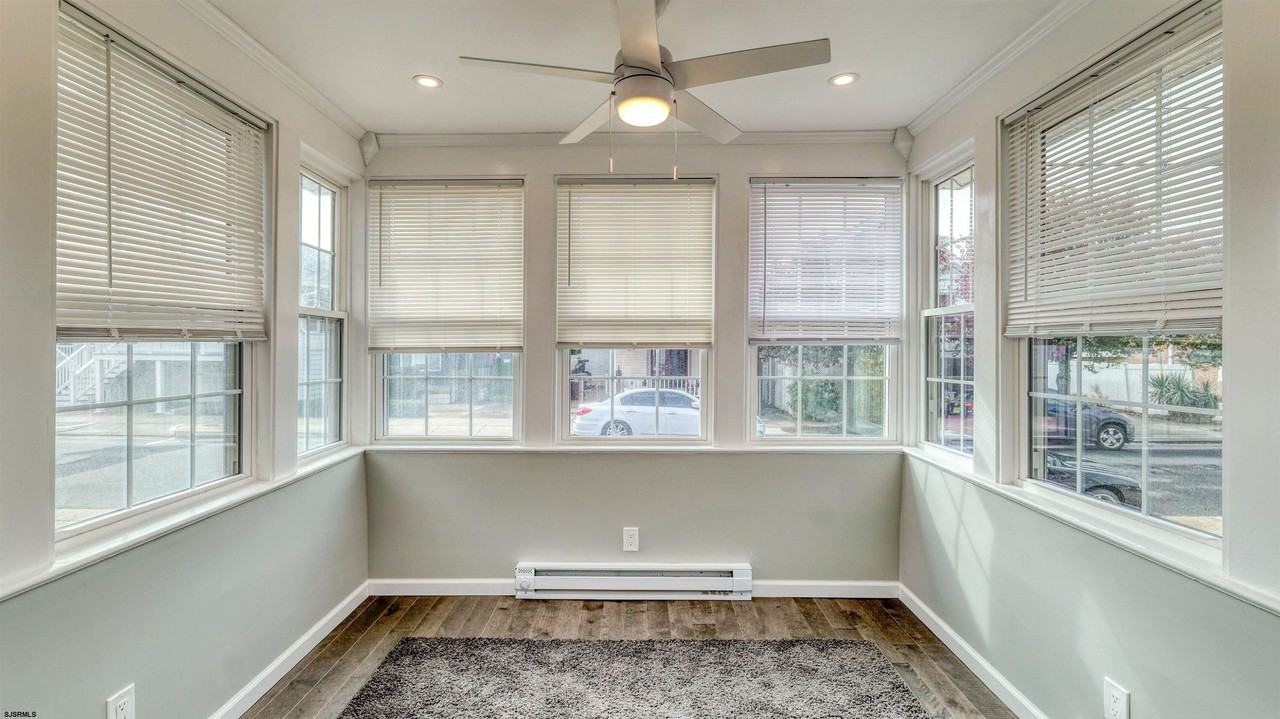 103 N Harvard Ave - Photo 5 of 25