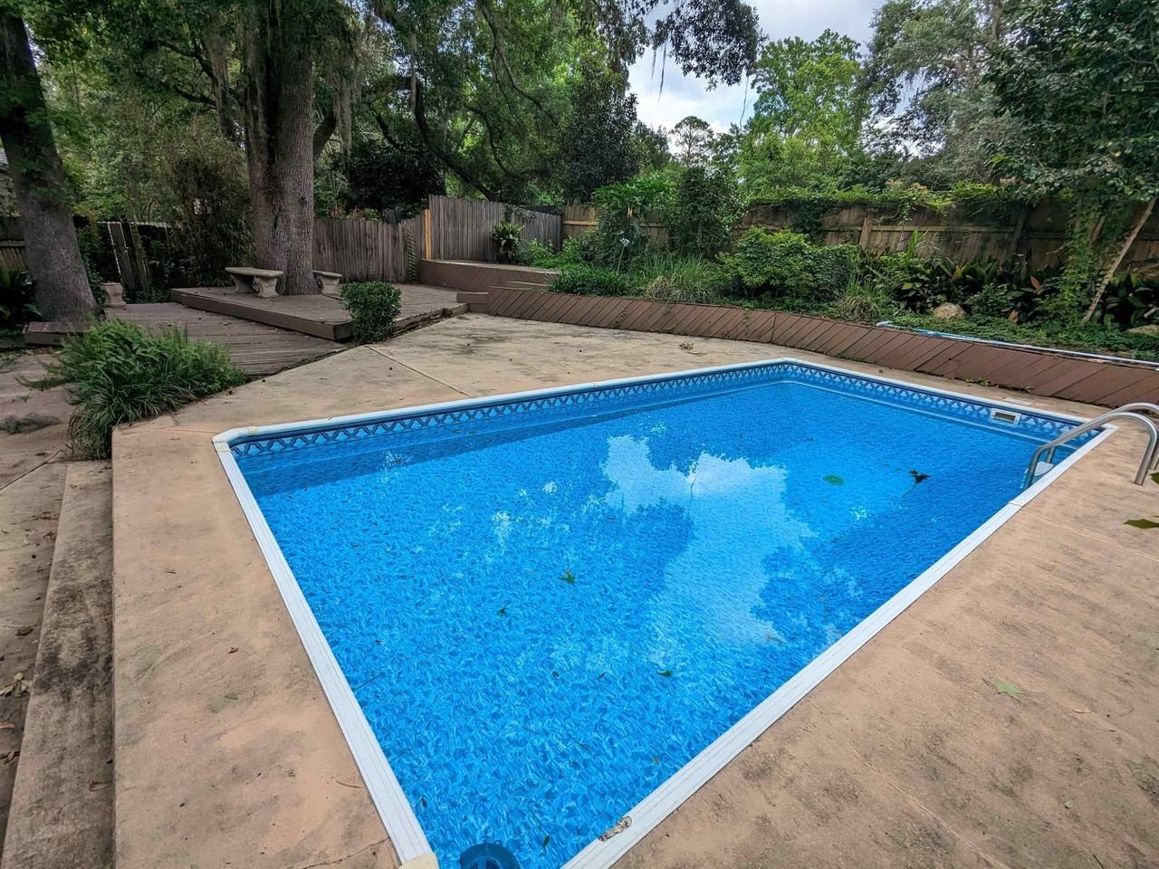 2983 Bayshore Dr - Photo 4 of 27