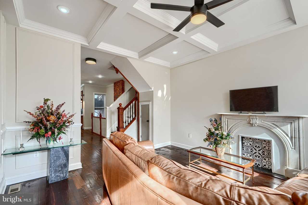 2630 E Baltimore St - Photo 4 of 50