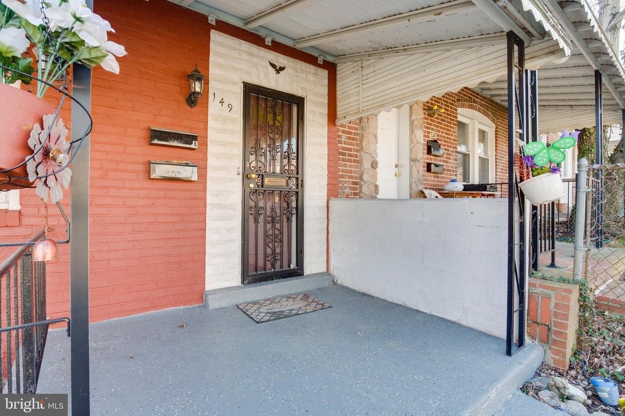 149 Denison St Unit 2 #2 - Photo 3 of 24