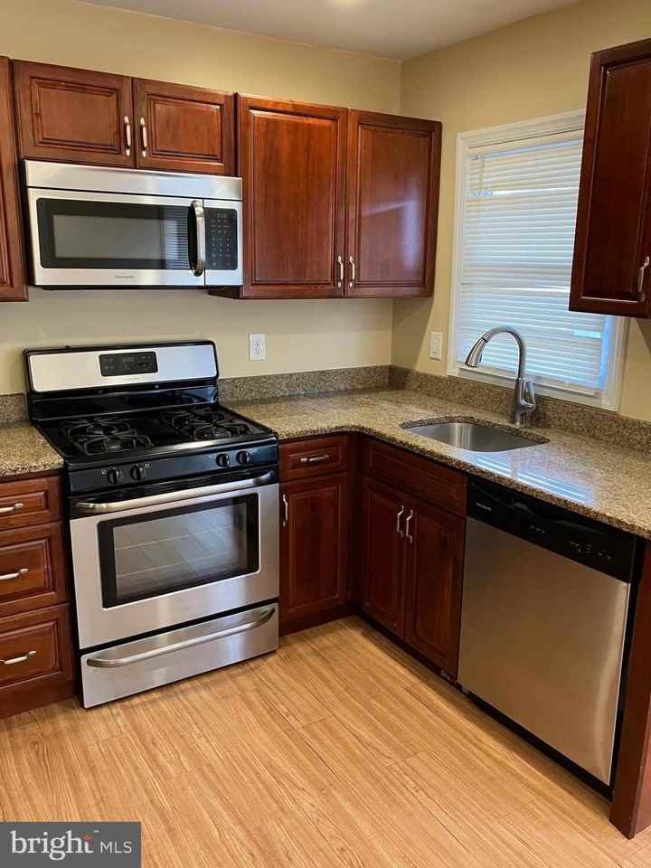 15 Blueberry Lane - Photo 5 of 14