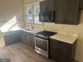 featured image of 418 Cinnaminson Ave