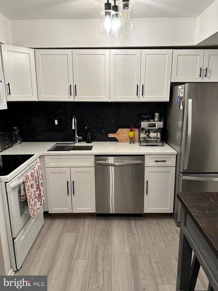 103 Shannon Dr - Photo 4 of 9