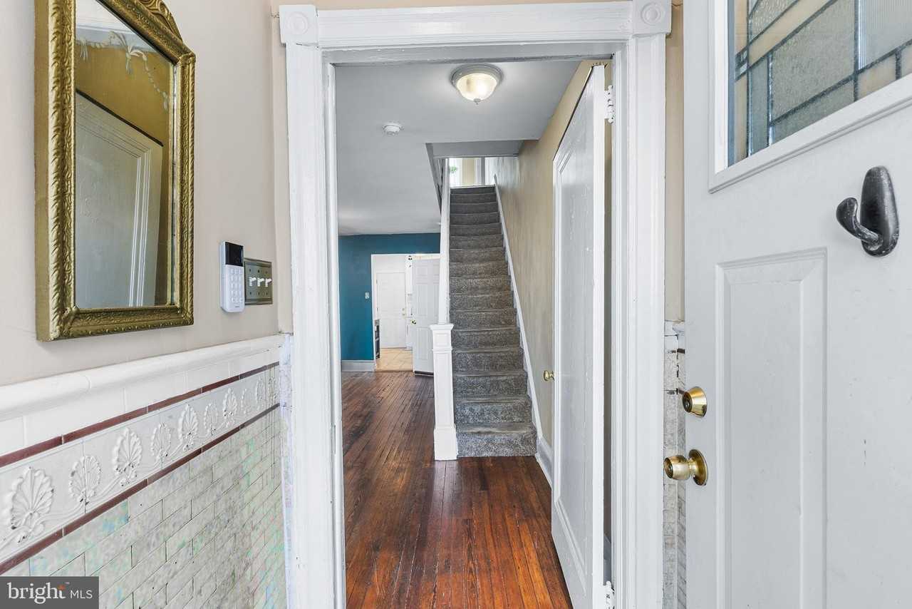 2718A W Jefferson St - Photo 3 of 28